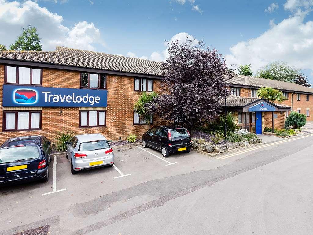 Travelodge London Wimbledon Morden Morden (Greater London) Exterior foto